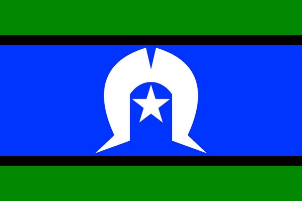 2000px-Flag_of_the_Torres_Strait_Islanders_svg