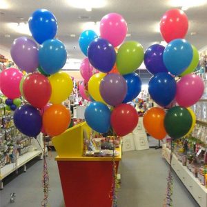 Party Werks 10 balloon arrangement