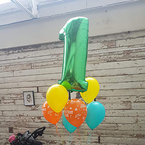 Foil number & letter balloons